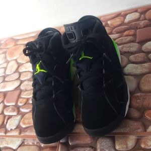 JORDAN 6 RETRO "ELECTRIC GREEN"🔋🎬📗📽🪇🕶🩳🎞🧫